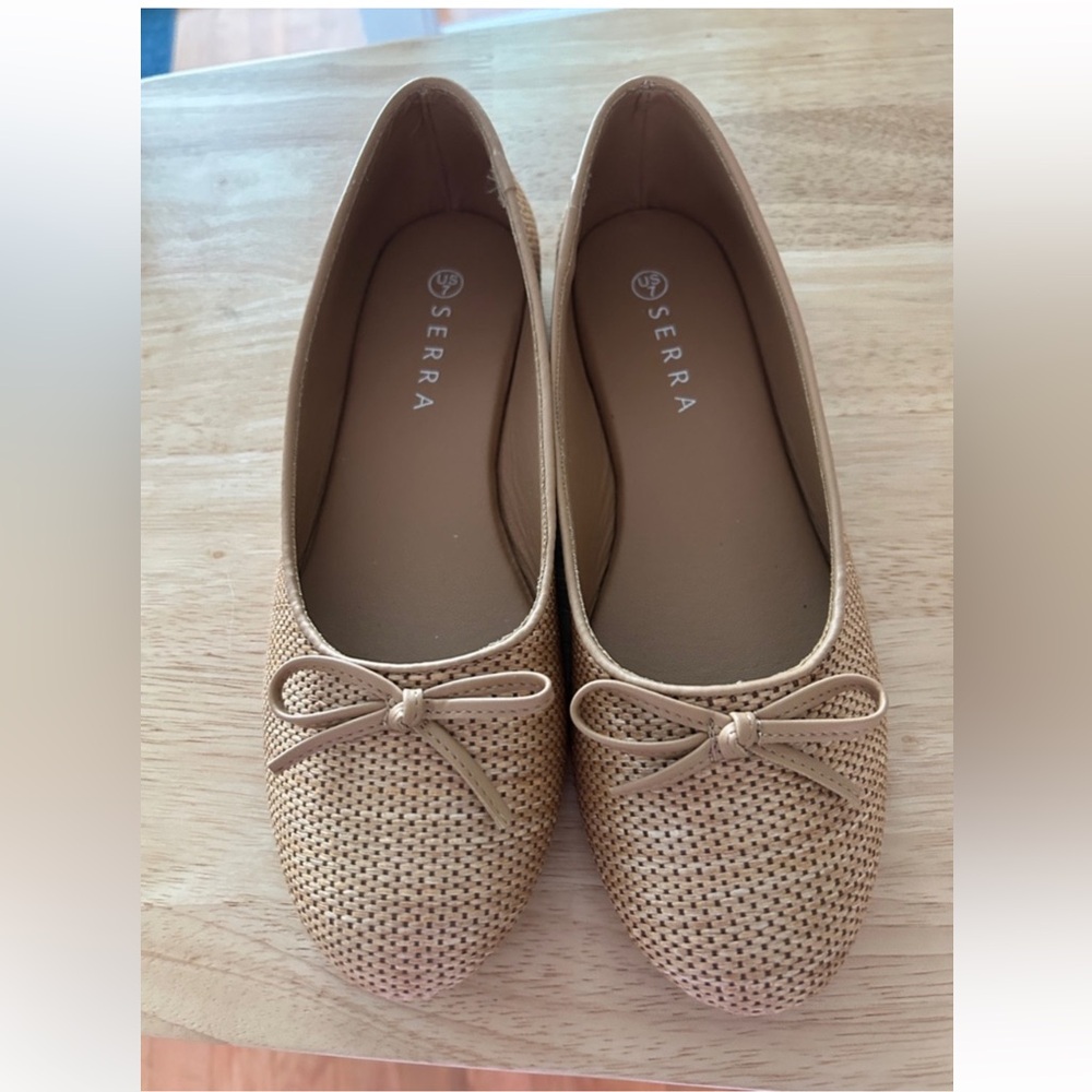 Serra Women's Tan Nude Woven Bow Ballet Flats Size 7